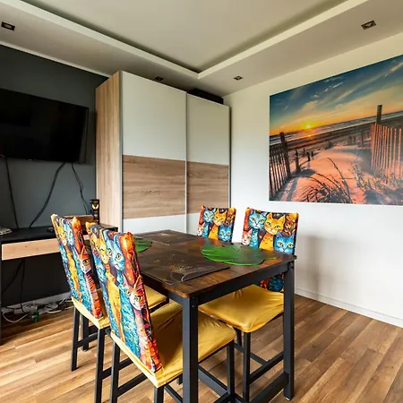 Apartamento Dabka Comfort By Bookinghost